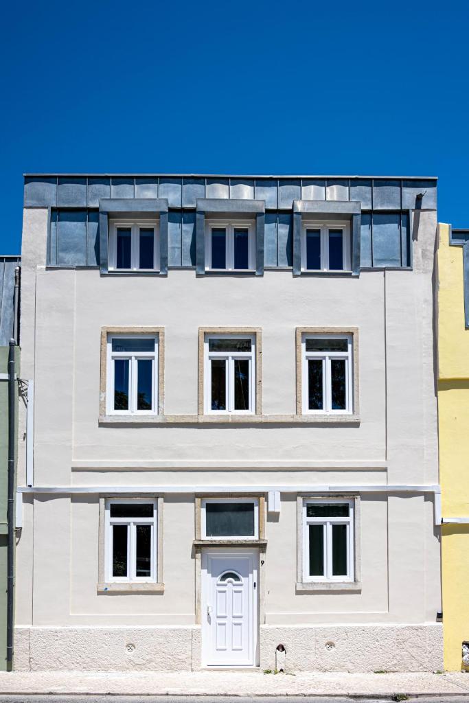 Campolide Cozy Studios & Apartments 4
