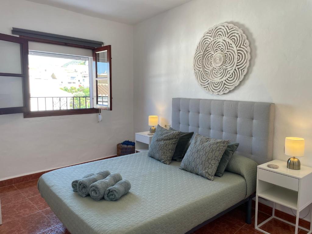 Cosy Andalusian Home with Roof Terrace in Town Centre 2