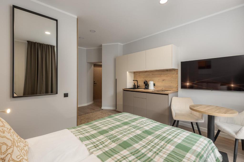 P6 Old Town Apartments 2