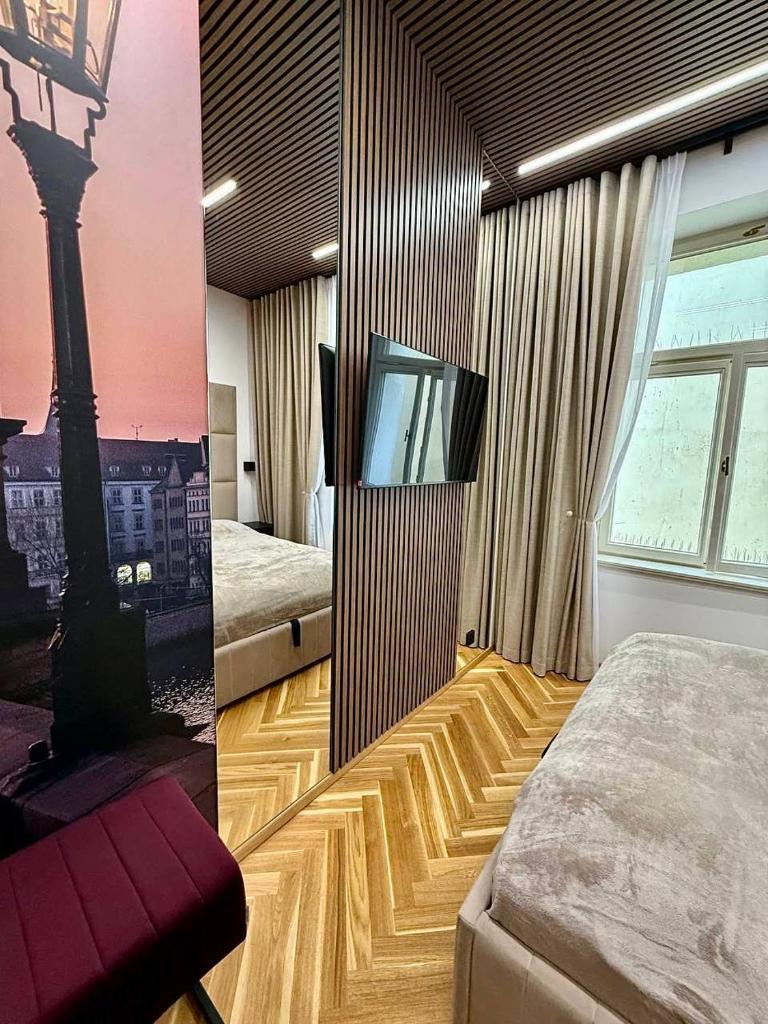 IOS Velour - Boutique Studio Prague 1 1