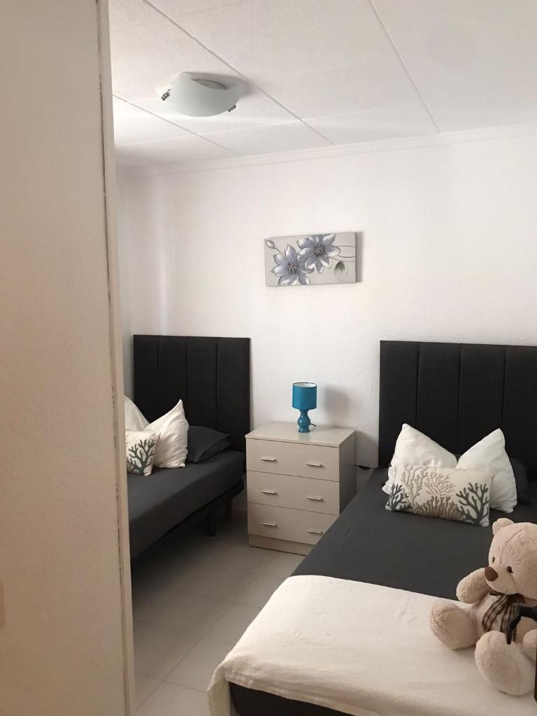 Villa in La Marina with cozy garden and private solarium 2