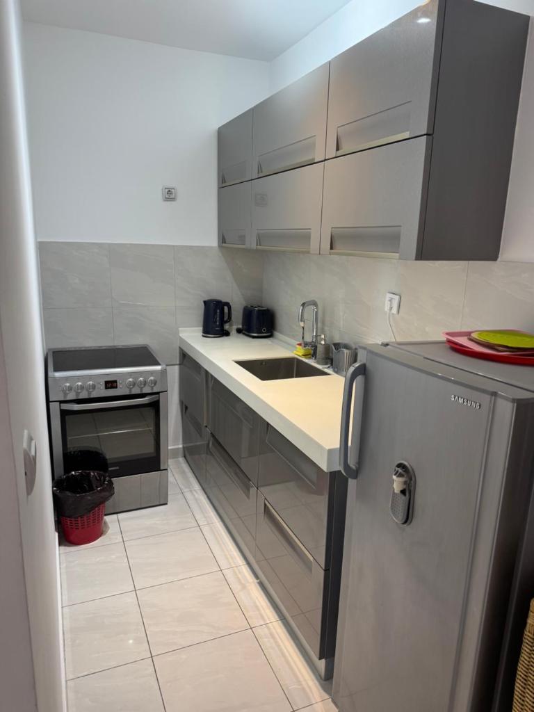 Apartments Rales 8