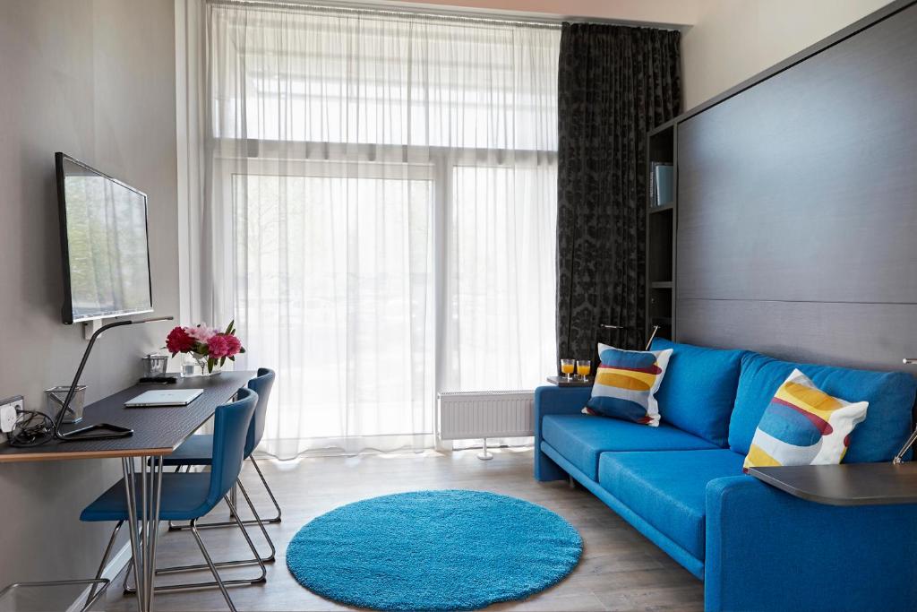 Living Suites 2