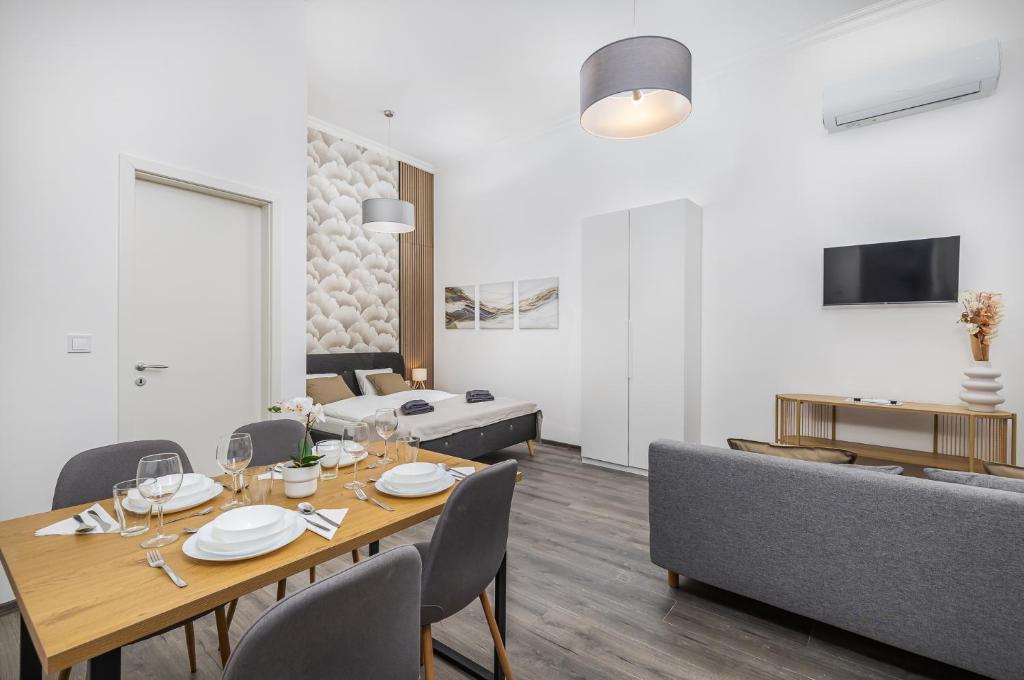 Cozy Studio Apartments in Downtown Budapest 2