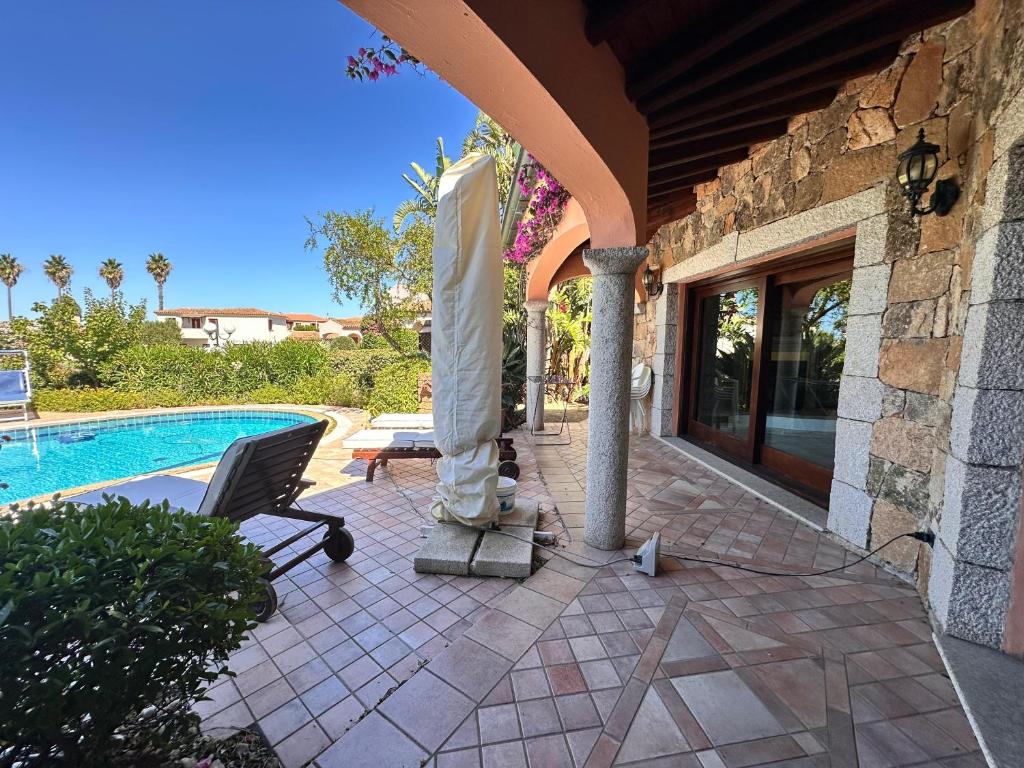 Photo de la galerie de l'établissement Villa Fenicotteri with private Pool in San Teodoro, à San Teodoro