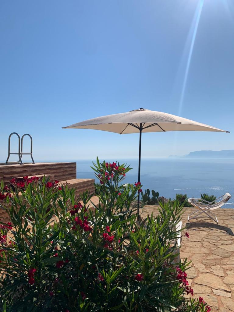 Casa di Cri - Sea View Villa with Pool
