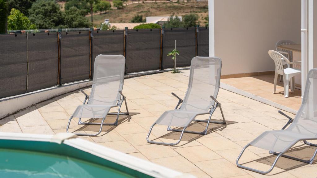Bright 3BDR House with Pool by Lovelystay 5