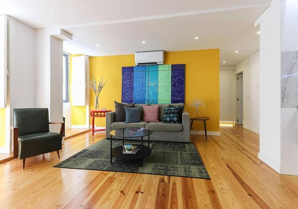 Azzulea Avenida Apartments 5