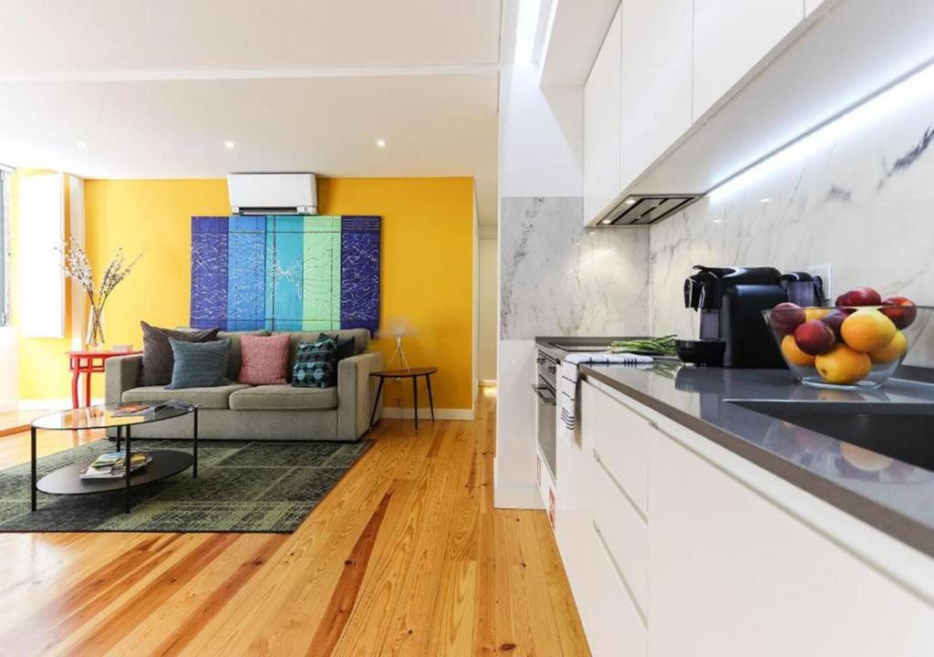 Azzulea Avenida Apartments 3