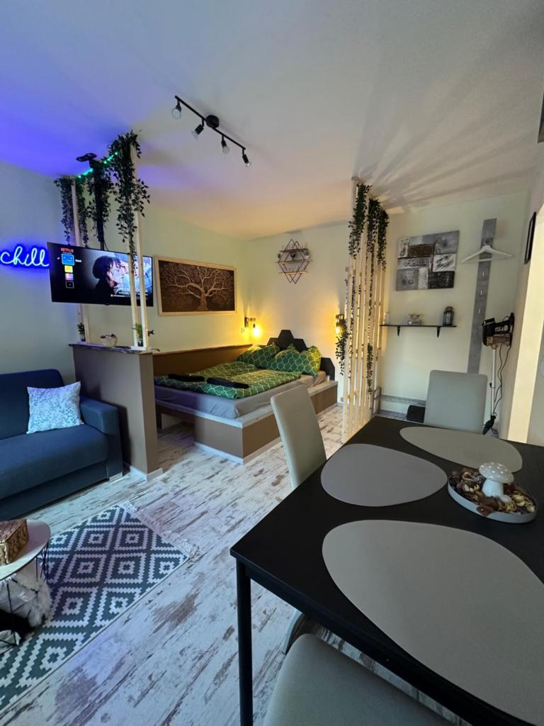 Chill Home 5