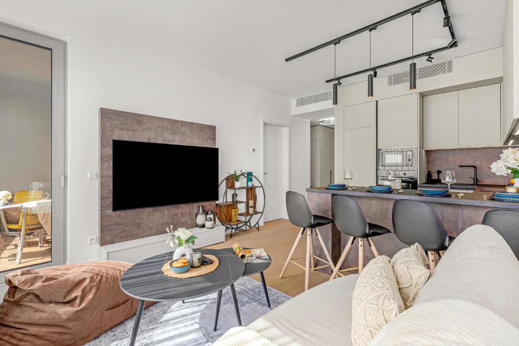 BNB SkyPark Nest with Balcony 1