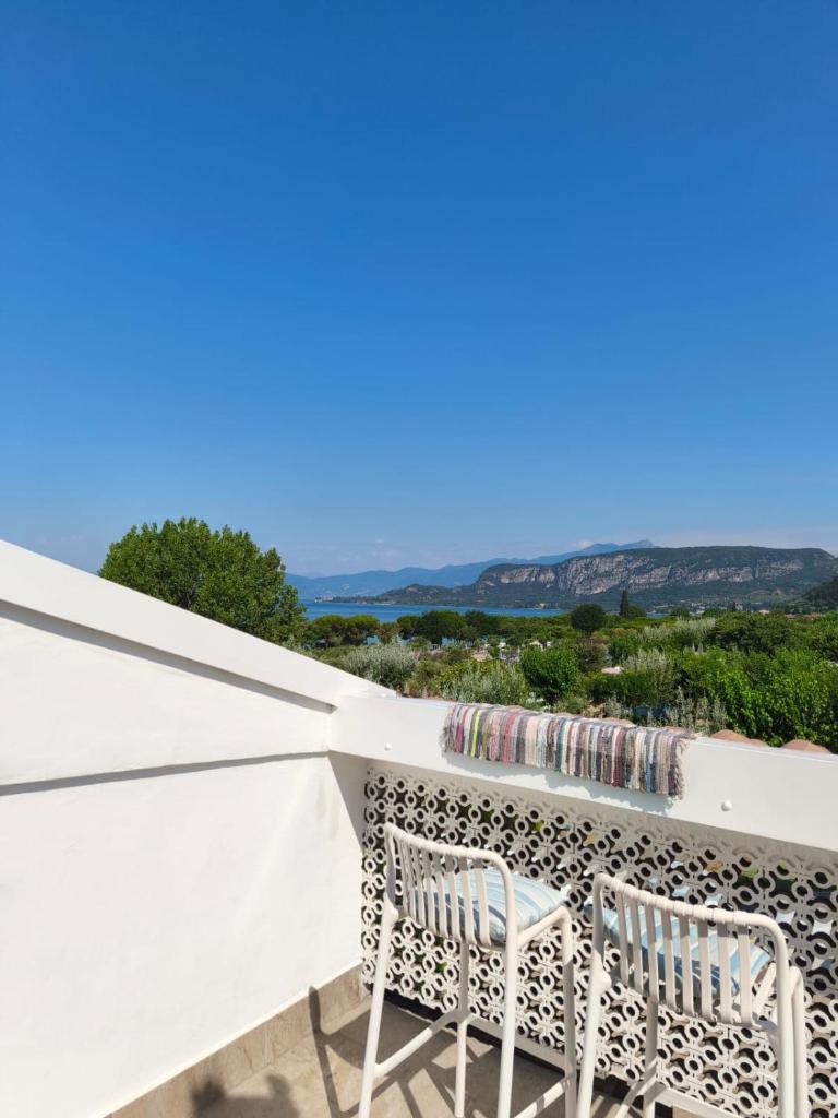 Bardolino Blue
