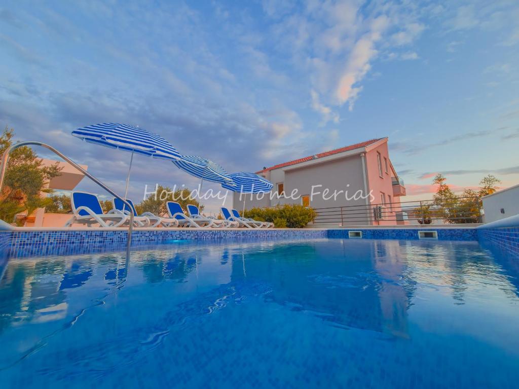 Holiday Home Ferias in Makarska, with private pool