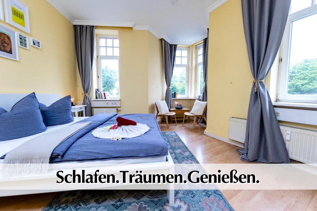 12 FEWOs im Jugendstilhaus mit Aufzug, großer Terrasse, Kingsize-Betten, 250Mbts WLAN, 55 Zoll Smart-TV - Nur ein kurzer Spaziergang durch den Park Venedig zur Krämerbrücke - Gaststätte im Haus 4