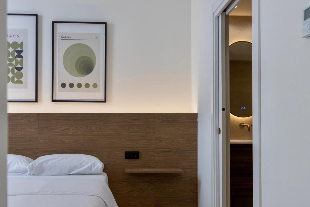 Boutique Room - One Tower 4