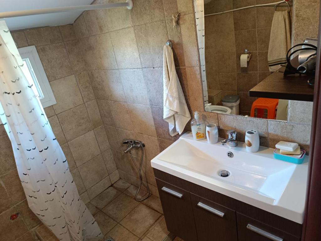 SPIROS APARTMENTS 3