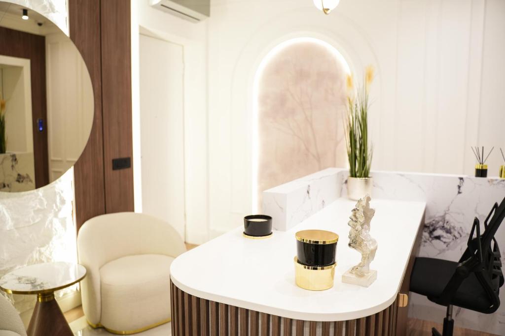 Heaven Luxury Suites 6