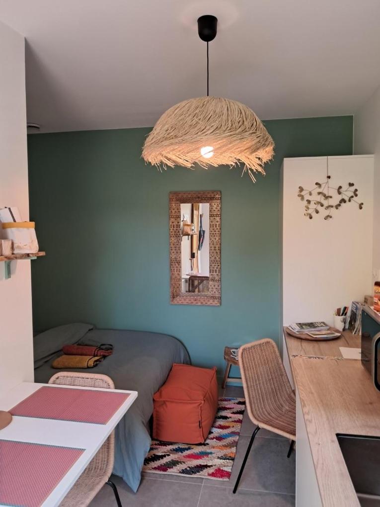La Bonbonnière en bois, Maison passive, Draps inclus, Parking sur rue facile & gratuit 4