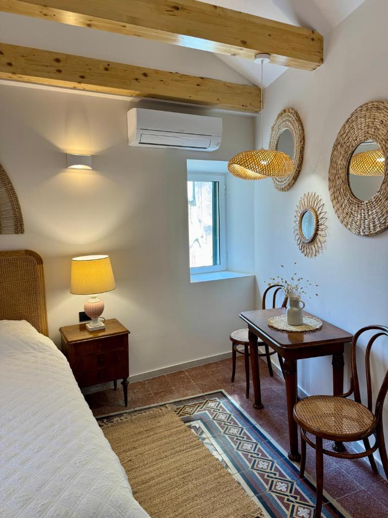 Ameli Heritage rooms & apartments 6