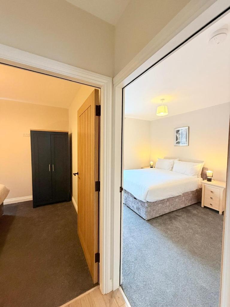 Flat 2 Garth House York 6