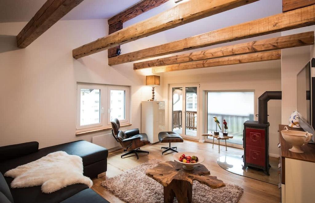 Gemütliches Chalet, 2 Min vom Kirchplatz by ZermattStays