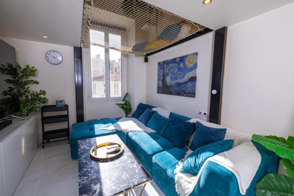 Duplex suite 50m de la plage Carré d'Or Nice