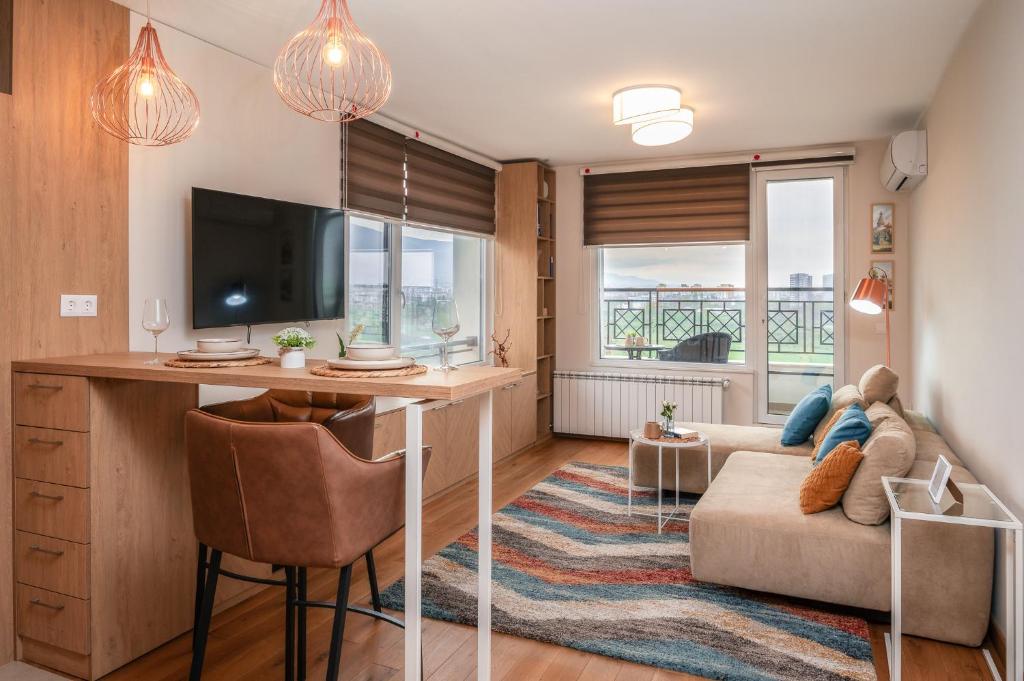 Brand New Luxury Apartments with Great Views 2