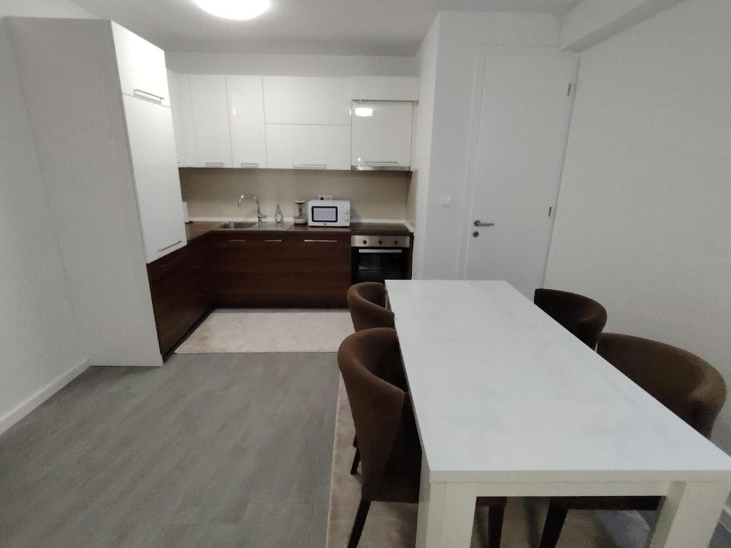 Green View Sarajevo - Modern Apartment Ilidza 4