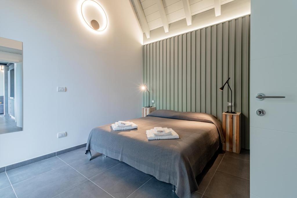 TAGGIASCA- Suite nel verde con terrazza e Jacuzzi privata 6