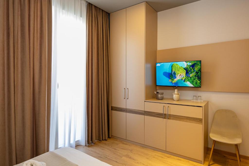 Infinity Apartments 3