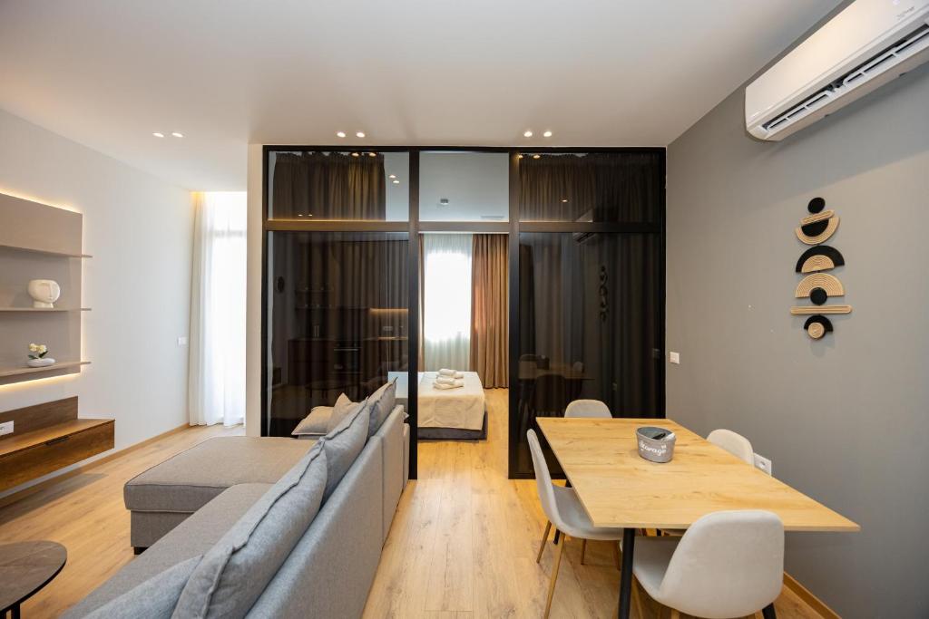 Infinity Apartments 7