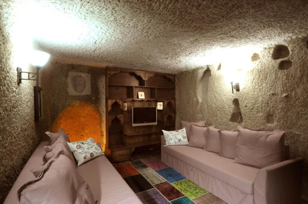 Kayhan Cave Villa 2