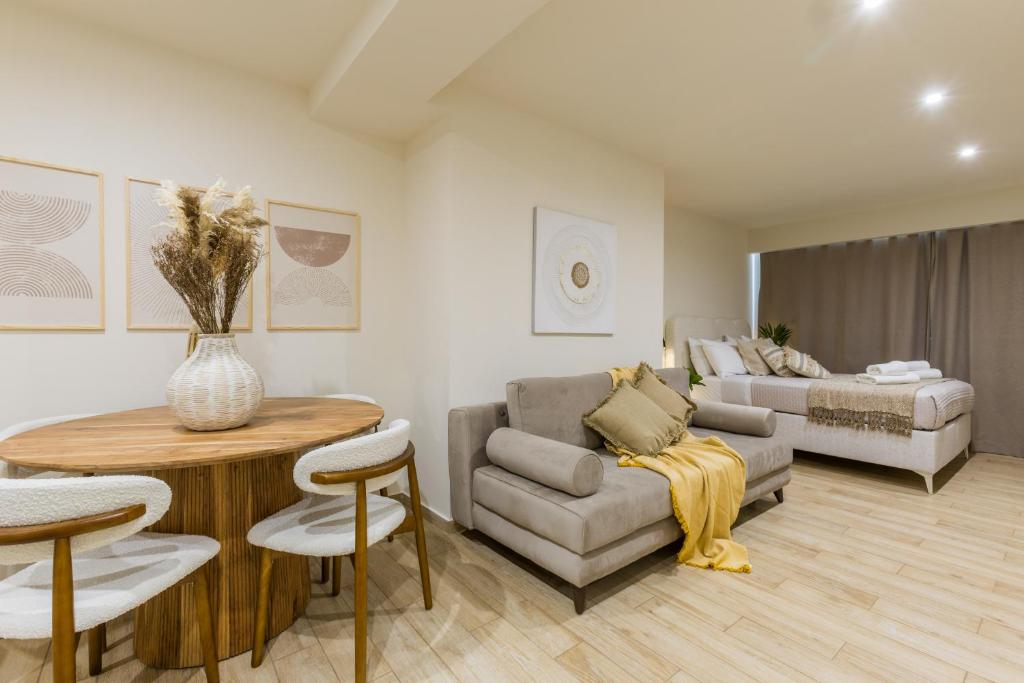Raise Thiseio Stylish Living 5
