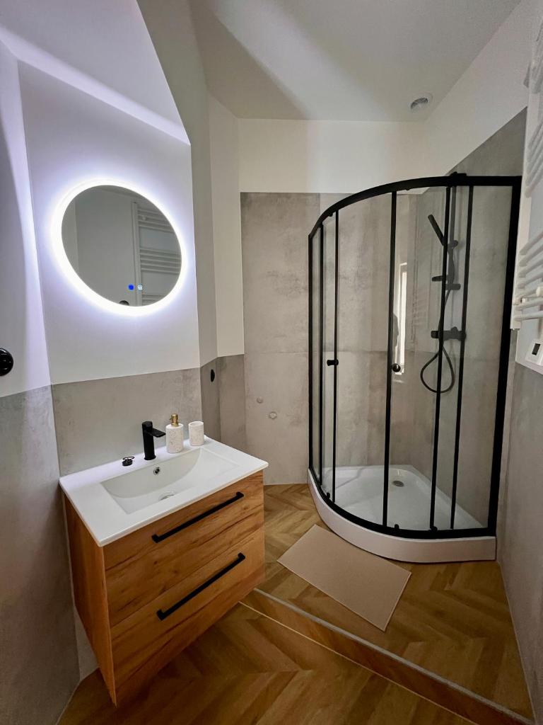 Stacja Łódź Fabryczna Apartamenty 8