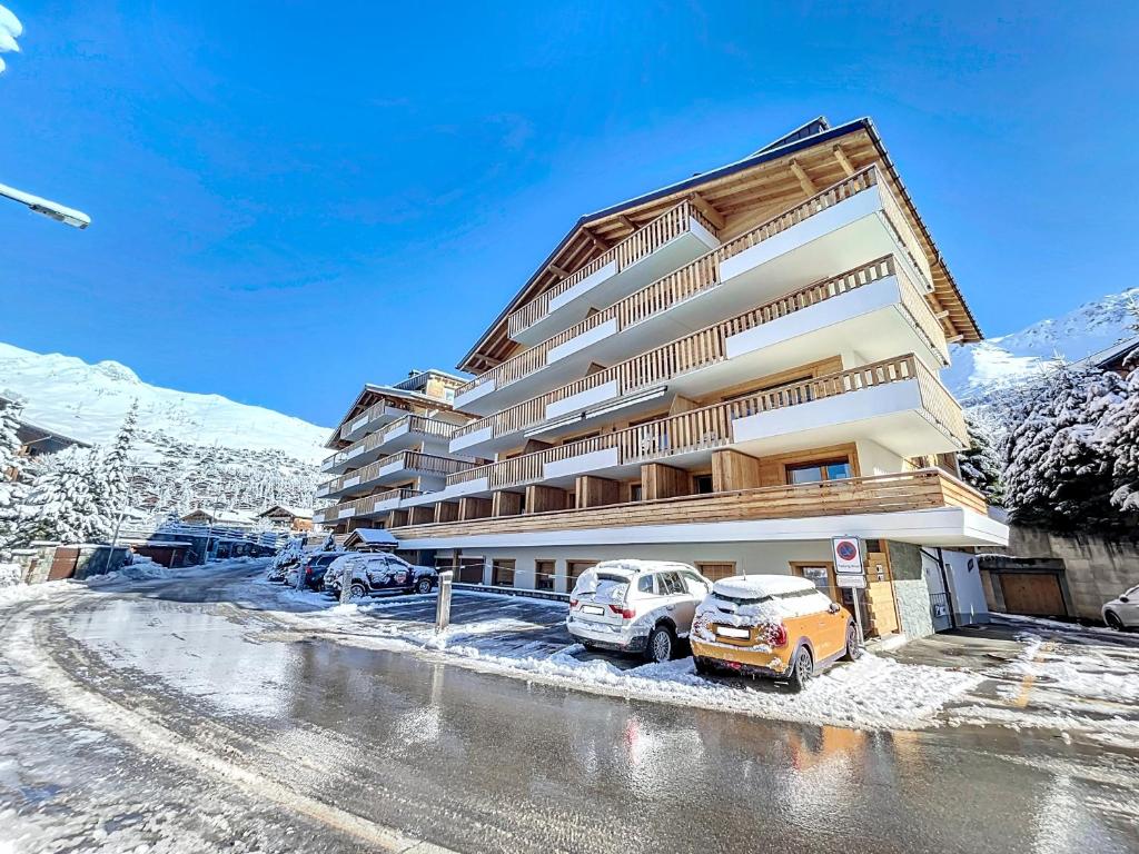 Apartment Cimeblanche 203