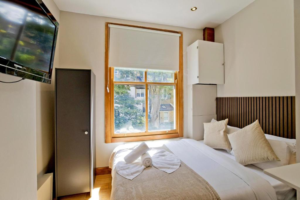 Imperial Earls Court Apartments 7