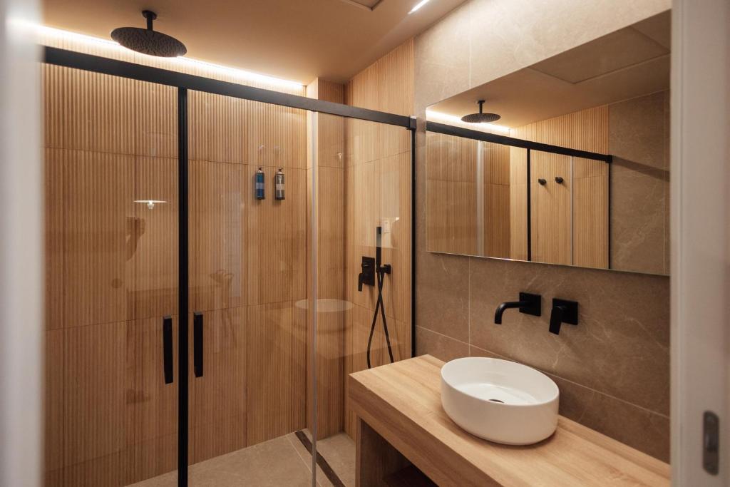 BN SUITES San Francisco 8