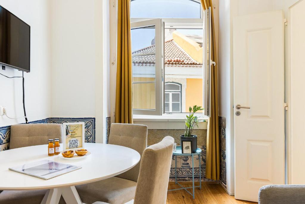 Gonzalo's Guest Apartments - Downtown Historic Flats 3