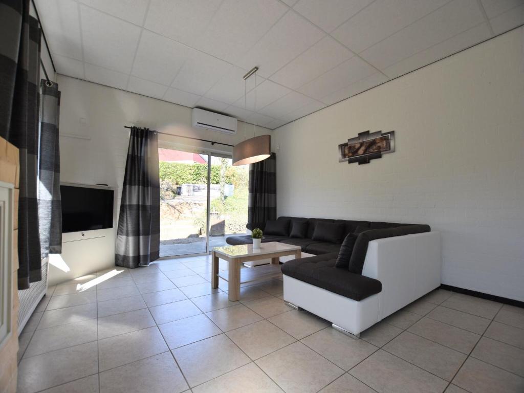 Luxury house in South Limburg near forest 2