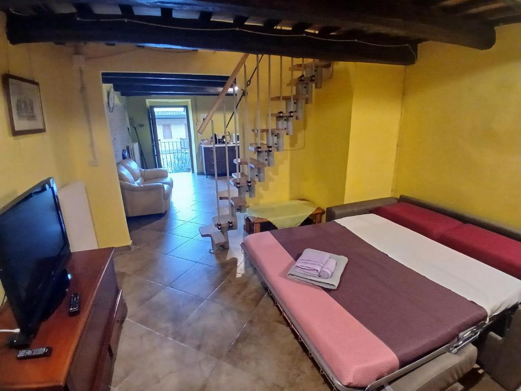 Antico Borgo 5