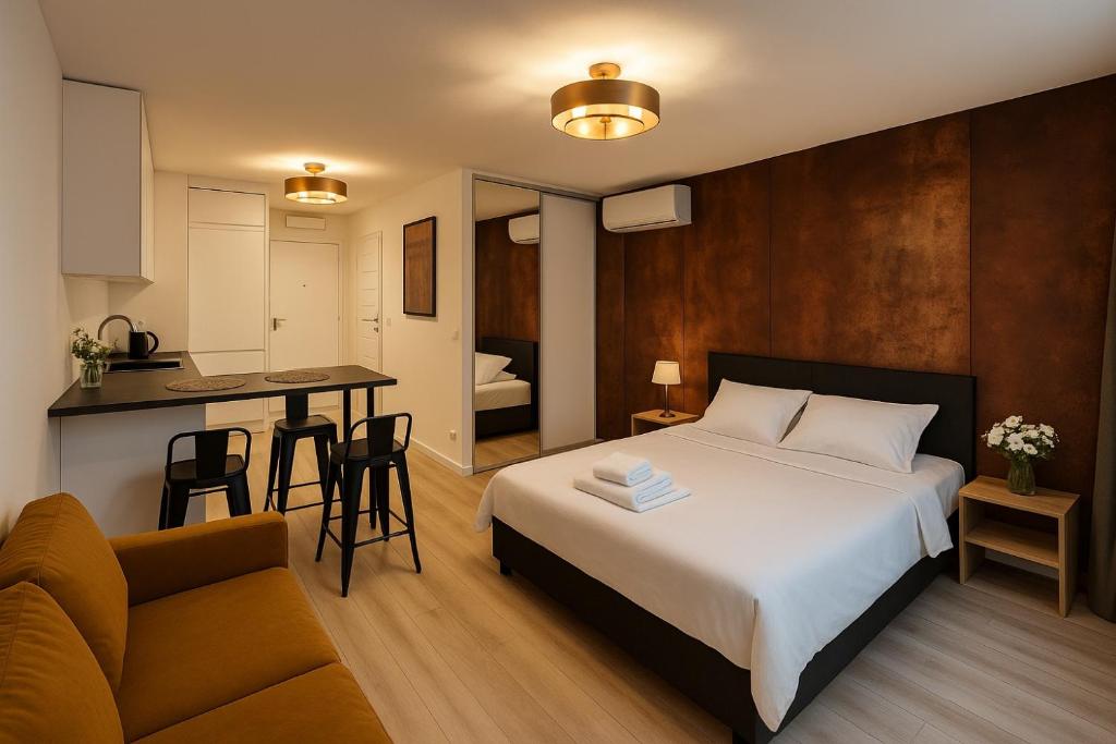BROWARY DESIGNER APARTMENTS by Country 2 Country 2