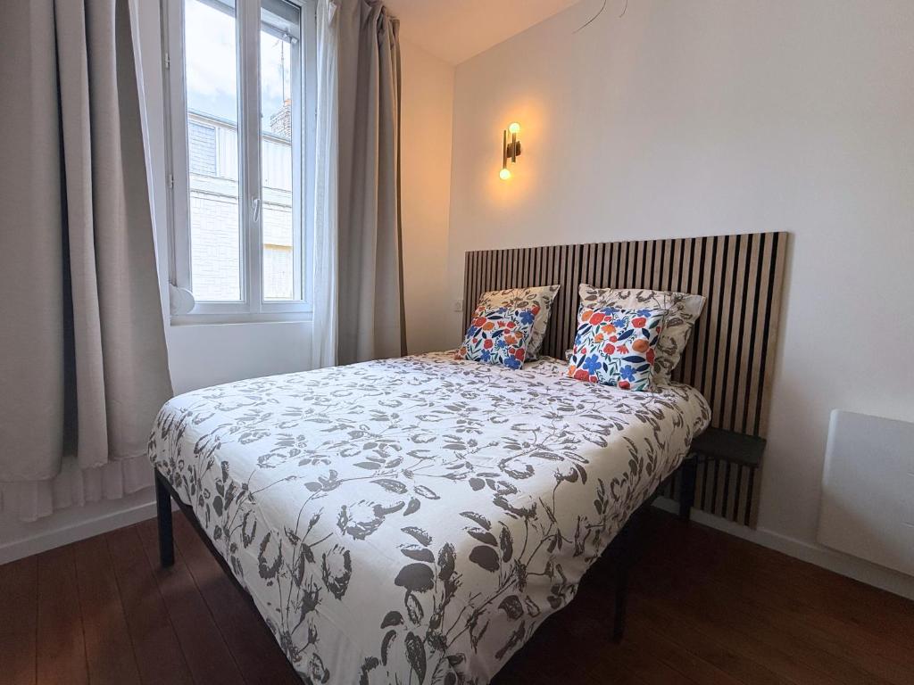 La Maison nette, calme, parking, 6 min a gare 2