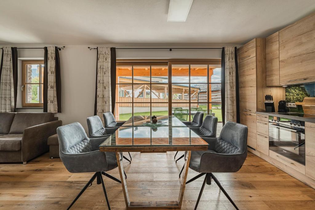 Dachstein West Apartments 1