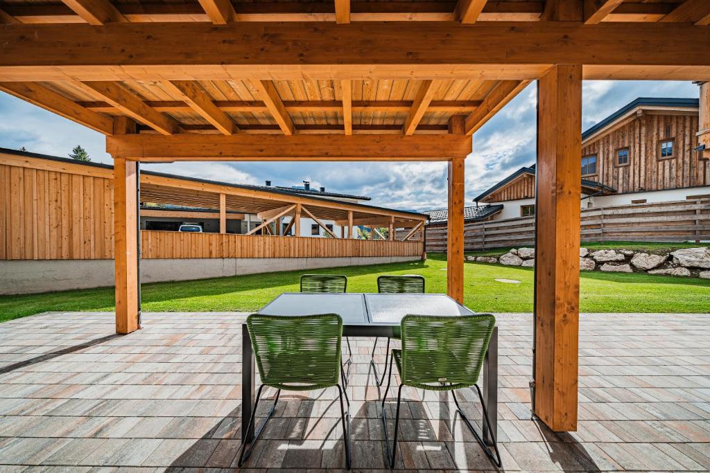 Dachstein West Apartments 7