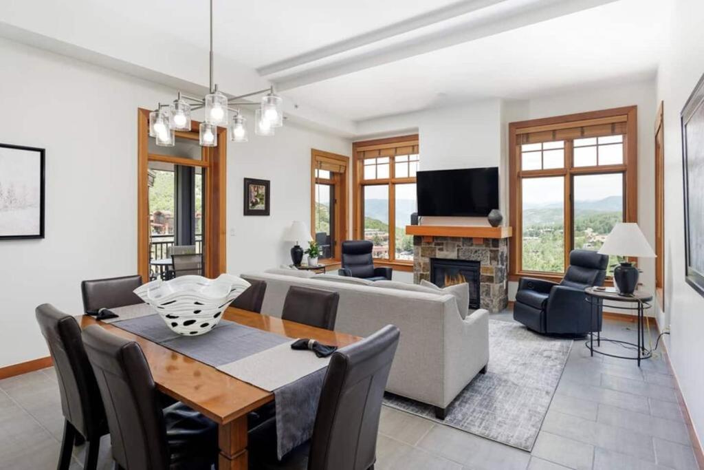 Skyridge Luxe Capitol Peak Lodge #3126