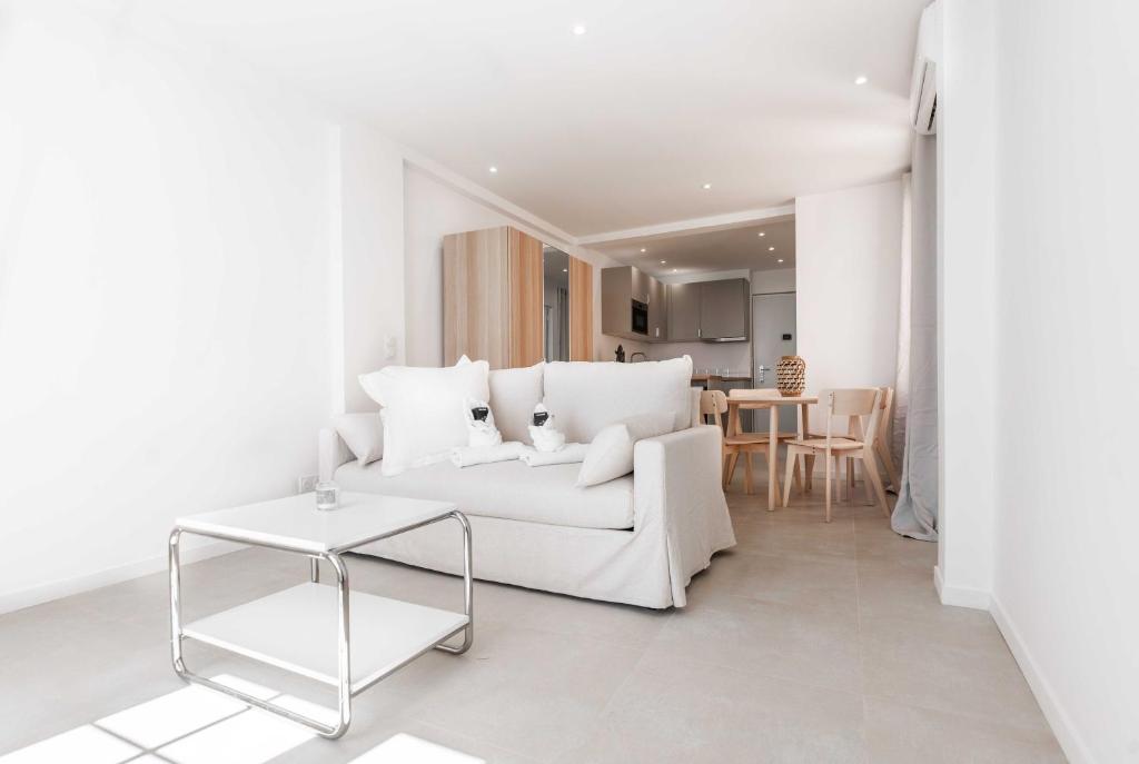 Charming studio - 2P - Sea view - Antibes