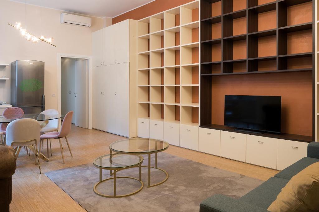 Porta Romana Exclusive Apartment - City Center - M3 5