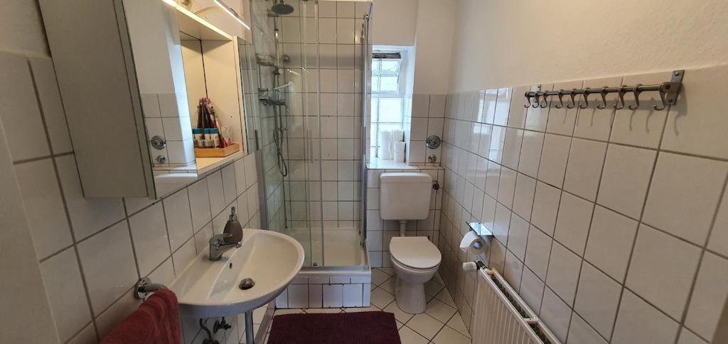 2 Great Apartment near Hans Albers Platz 3