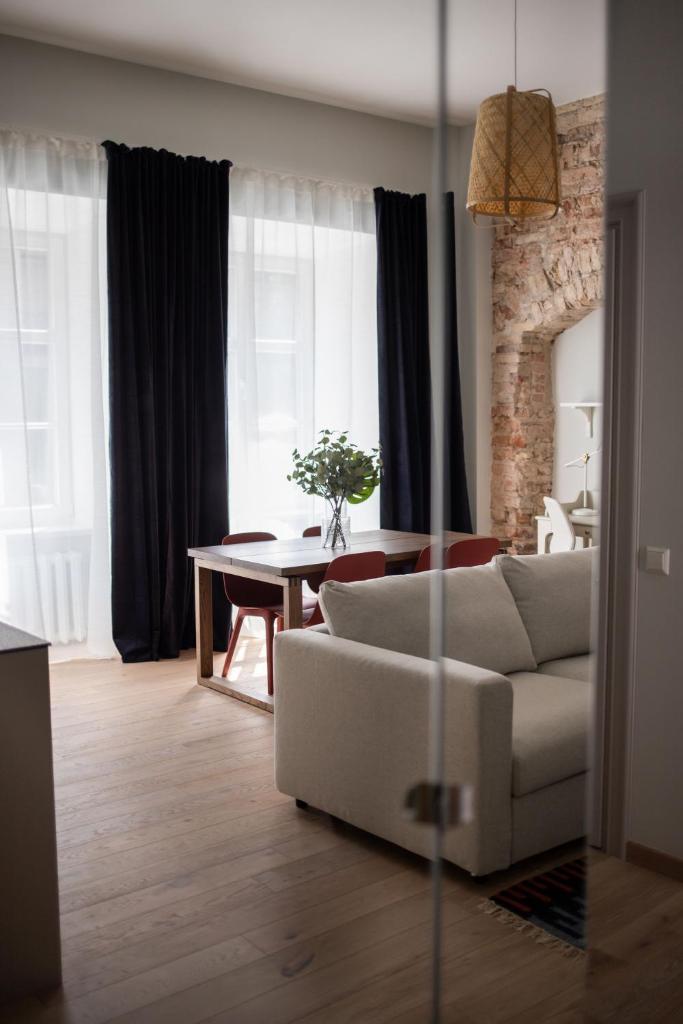 Castle Street Modern Apartments I cohost 7
