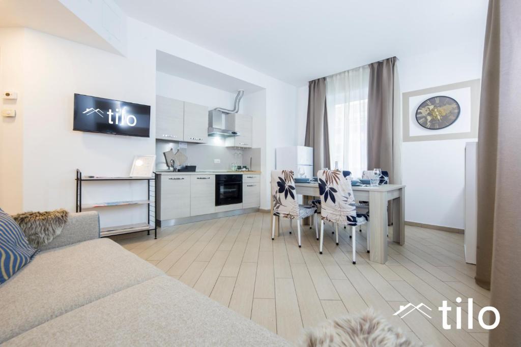 Ferry port 1 min, Central 1BR, AC, WiFi, By Tilo 4